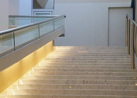 Outdoor Staircase Tiles for a Luxurious Outdoor Living Space